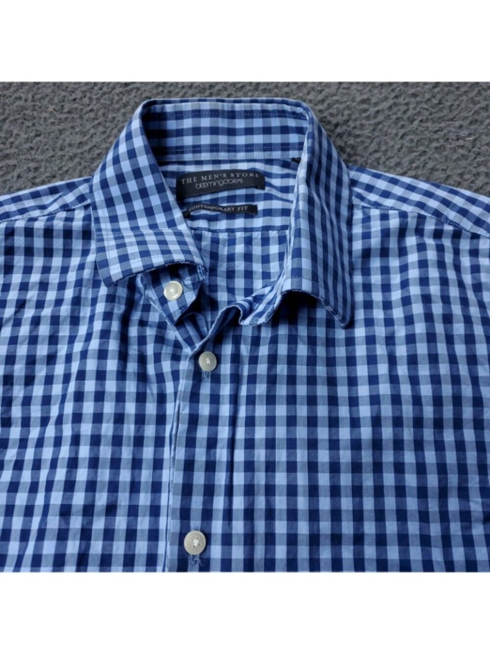 Bloomingdales Dress Shirt  Mens 15.5 32 33   Store Contemporary Button Blue